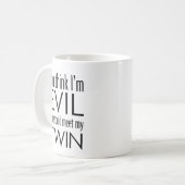 Kwaad Twin - Mok (Voorkant links)