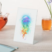 Kwal in regenboogkleuren reclamebord met voetstuk (Insitu)