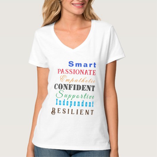 Kwaliteiten van Grote Vrouwen Leuk Kleurrijk Elega T-shirt (Voorkant)