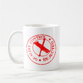 Kwaliteitscontrole afwijzen koffiemok (Links)