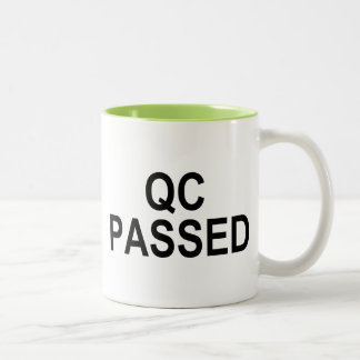 Kwaliteitscontrole PASSED Tweekleurige Koffiemok