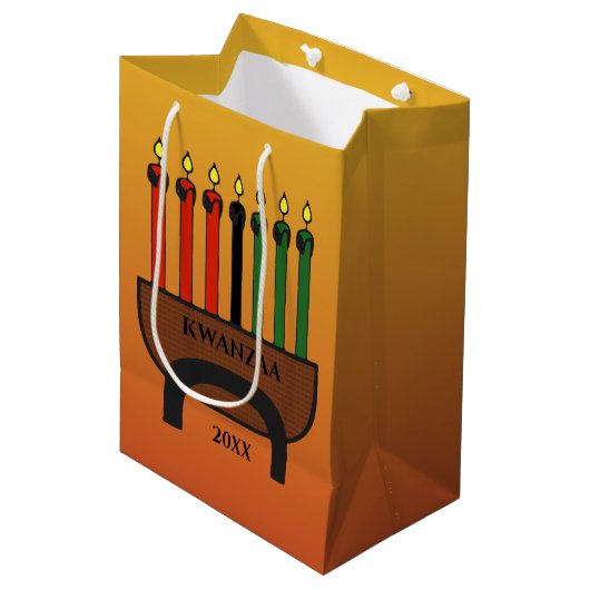 Kwanzaa Candles Medium Cadeauzakje (Voorkant Gekanteld)