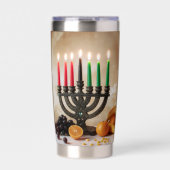 KWANZAA - KINARA - GEÏSOLEERDE DRINKBEKER (Voorkant)