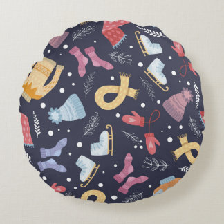 Kwaze winterdingen op een blauwe achtergrond. Knet Rond Kussen