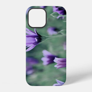 Kweek Delicate Purple Flowers iPhone 12 Hoesje