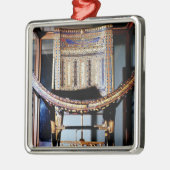 Kwetsbare stoel, van de graftombe van metalen ornament (Links)