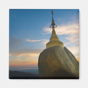 Kyaiktiyo Pagode bij zonsondergang Magneet