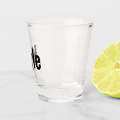Kyle Mannen naam, Shot Glas (Rechts)