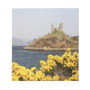 Kyleakin, Schotland. De oude ruïnes van 2 Notitieblok