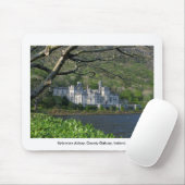 Kylemore Abbey, Connemara, County Galway Muismat (Met muis)
