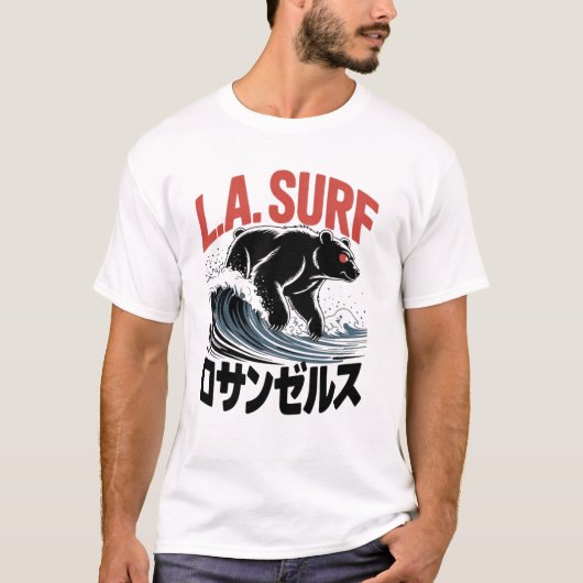 L.A. Surf Bear Japanese Typography T-shirt (Voorkant)