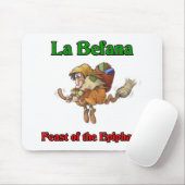 La Befana (kerstheks) Feast of the Epiphany. Muismat (Met muis)