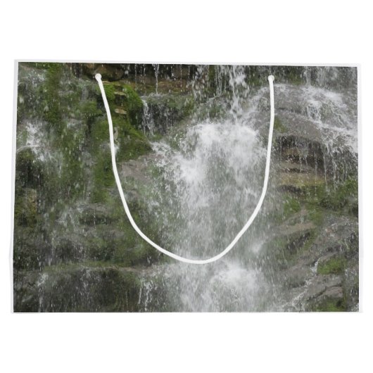 La Chute Waterfall in Forillon National Park Groot Cadeauzakje (Achterkant)