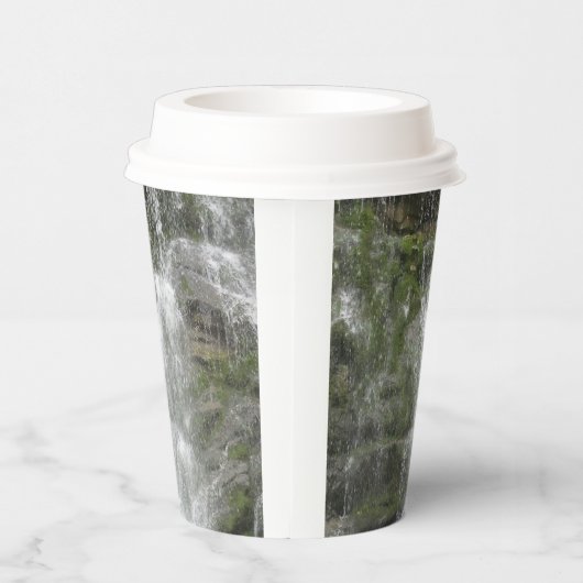 La Chute Waterfall in Forillon National Park Papieren Bekers (Rechts)
