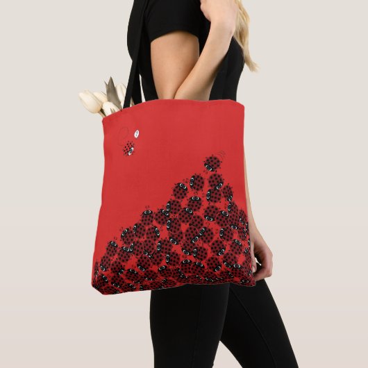 La Coccinelle, een drukke plek? Tote Bag (Dichtbij)