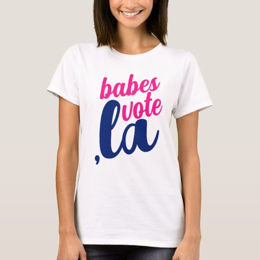 ,la Kamala babes stemmen op roze blauwe tekst T-shirt (Voorkant)