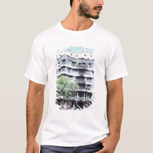 La Pedrera of Casa Mila, 1905-10 T-shirt