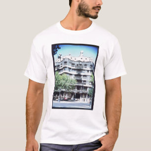 La Pedrera of Casa Mila, 1905-10 T-shirt