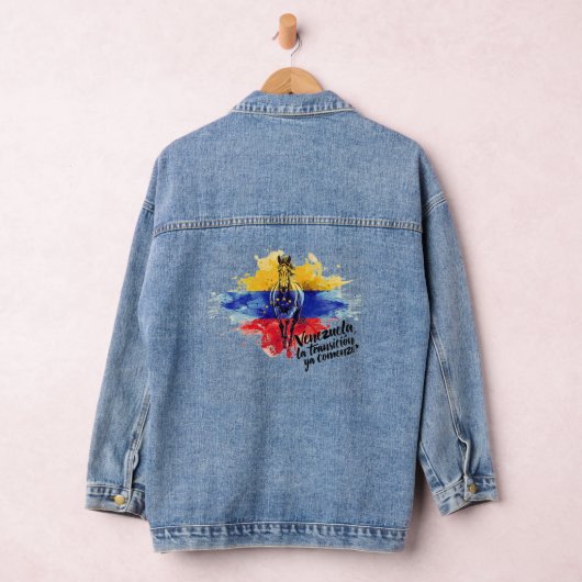 “La Transición ya comenzó” – Orgullo Venezolano Denim Jacket (Hangar)