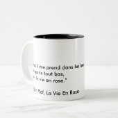 La vie en roos. tweekleurige koffiemok (Voorkant links)