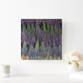 Laadbundels op een droog rack vierkante klok (Huis)