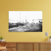 Laadnummer in General Hubbard Ship Canvas Afdruk (Insitu (Woonkamer))