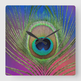 Laadveer van een pauw vierkante klok