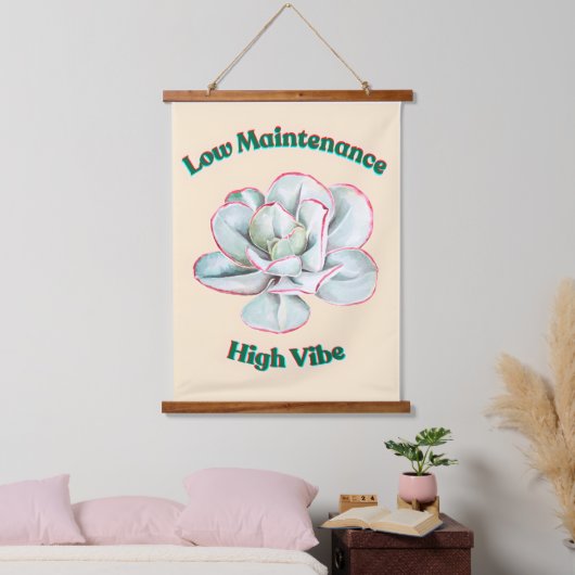 Laag Bij De Grond, Hoge Vibe Hangend Wandkleed (Slaapkamer)