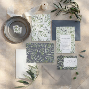 Laagblad voor olijfboomgaarden met moderne waterve aankondiging