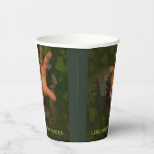 Laagland en hoge plaatsen papieren bekers (Rechts)