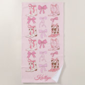 Laarzen & Bogen Girly Westerne gepersonaliseerde h Strandlaken (Voorkant)