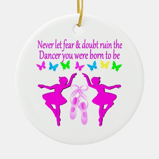 LAAT ANGST NOOIT EEN HALT TOEROEPEN AAN DIT SCHITT KERAMISCH ORNAMENT (Voorkant)