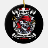 Laat de Pirate Shenanigans met Crossbones Freebo b Keramisch Ornament (Voorkant)