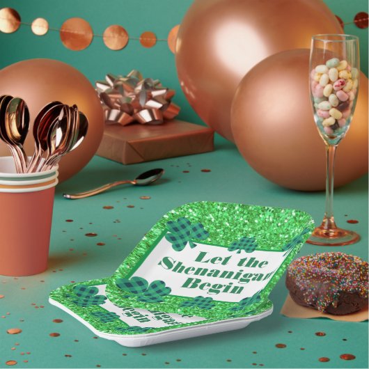 Laat de Shenanigans beginnen met groene sprankelkl Papieren Bordje (Multi)