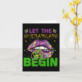 Laat de Shenanigans beginnen met Mardi Gras Shirte Kaart (Gele Bloem)