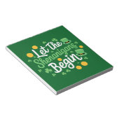 Laat de Sjenanigans beginnen met Funny St Patrick' Notitieblok (Schuin)