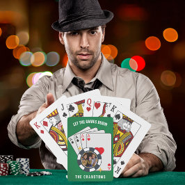 Laat de spellen beginnen met poker chip ontwerp pokerkaarten