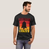 Laat Freedom Ring Retro Sunset Bell T-shirt (Voorkant volledig)