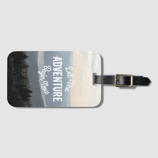 Laat het avontuur nu beginnen op bergwaterschap bagagelabel (Voorkant (horizontaal))