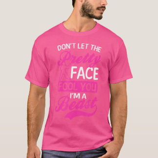 Laat het gezicht je niet voor de gek houden door t-shirt