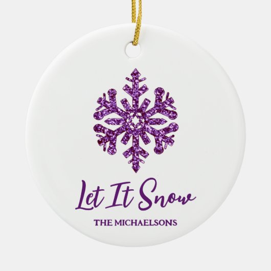 Laat het Paarse sneeuwvlok sneeuwen Keramisch Ornament (Voorkant)