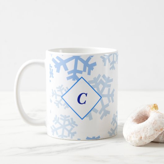 Laat het Sneeuwblauw Monogram Mok (Met donut)