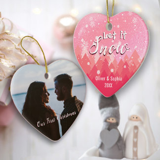 Laat het sneeuwen Eerste Kerstfoto Roze Keramisch Ornament