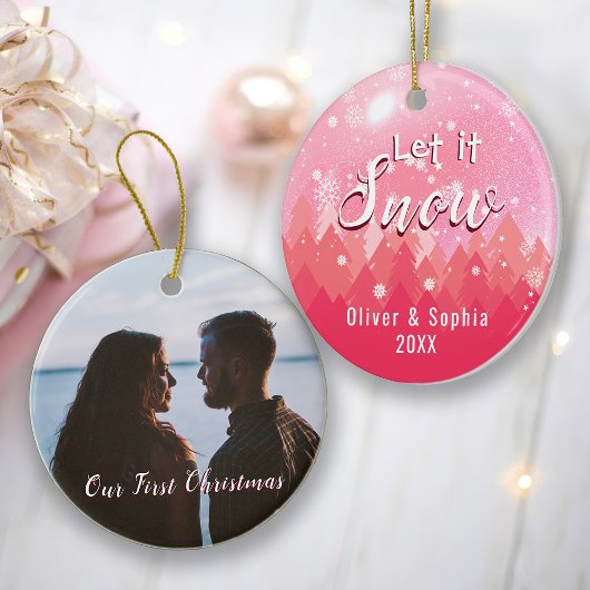 Laat het sneeuwen Eerste Kerstfoto Roze Ornament