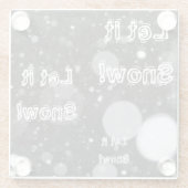 Laat het sneeuwen op een sneeuwige achtergrond glazen onderzetter (Achterkant)