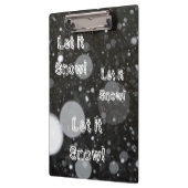 Laat het sneeuwen op een sneeuwige achtergrond klembord (Links)