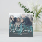 Laat het Sneeuwen | Sneeuwvlokken Dennenen Kerst F Feestdagenkaart (Staand voorkant)