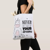 Laat je dromen nooit los tote bag (Dichtbij)