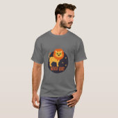 Laat Kawaii nooit een grappige leeuw in oranje kle T-shirt (Voorkant volledig)