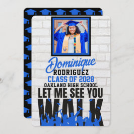 Laat me je zien WALK | Funny Blue Photo Afstuderen Kaart